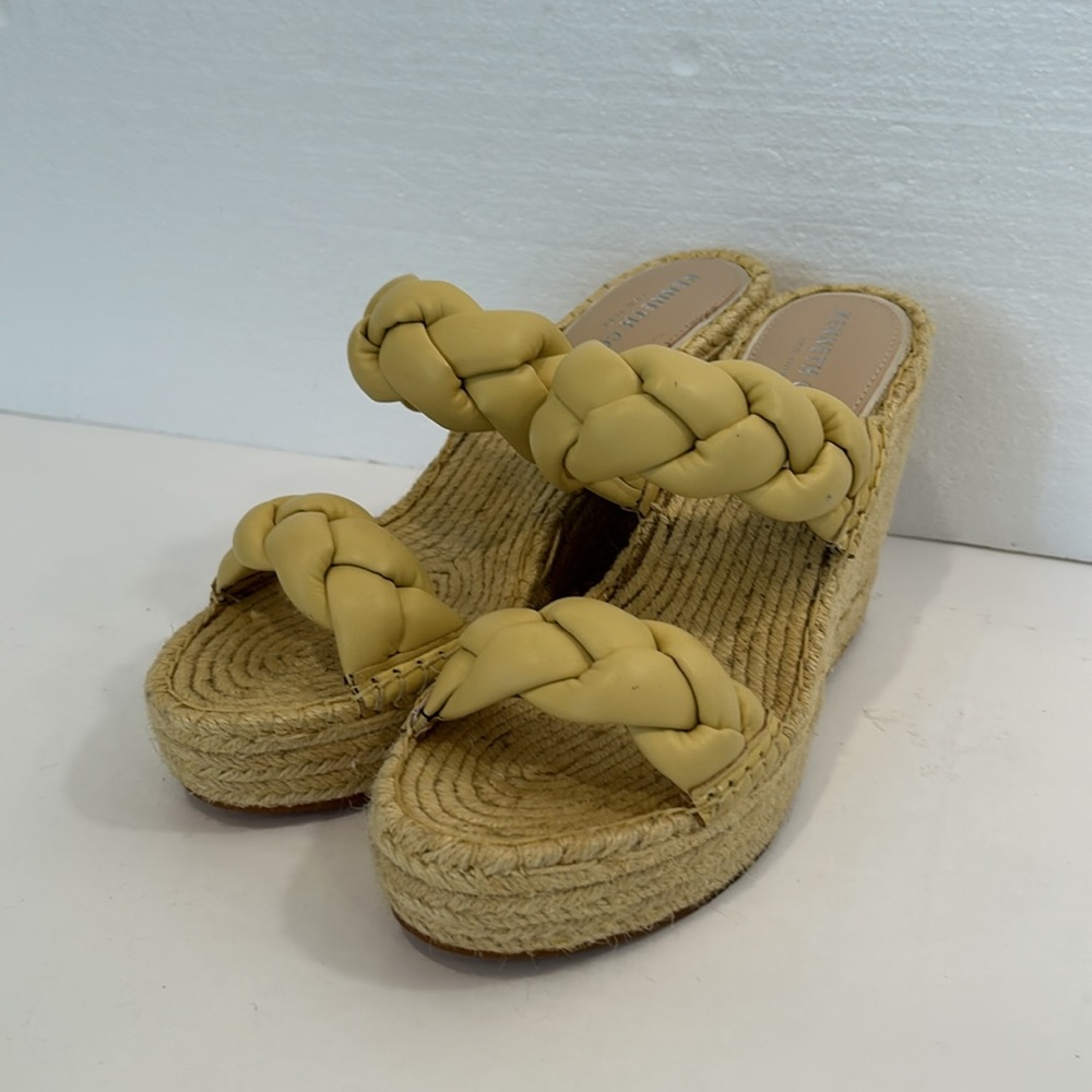 Kenneth Cole Olivia Braided Espadrille Wedge Sandals Yellow Size 9 NWOT